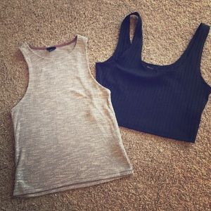 Size medium EUC tanks. Barely worn.